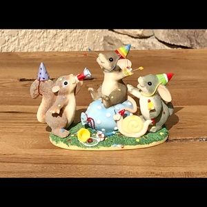 Charming Tails “ Party Animals” Figurine